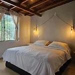 Large Studio Apartment With Balcon